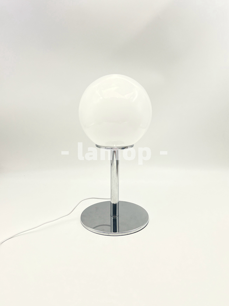 Milky White Solid Globe Chrome - đánh giá và giá Desk Lamp