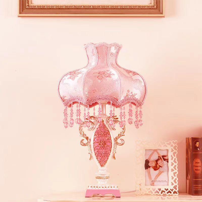 European Pink Table Lamp Luxur - đánh giá và giá Desk Lamp